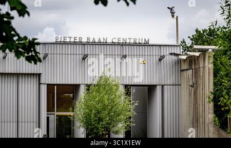 ALMERE - das Pieter Baan Center ist die psychiatrische Beobachtungsklinik des niederländischen Instituts für forensische Psychiatrie und Psychologie in Almere. In der PBC werden Verdächtige schwerer Verbrechen sechs Wochen lang von Verhaltensexperten untersucht. Die PBC ist keine TBS-Klinik. ANP/Hollandse Hoogte/Robin Utrecht niederlande aus - belgien aus Stockfoto