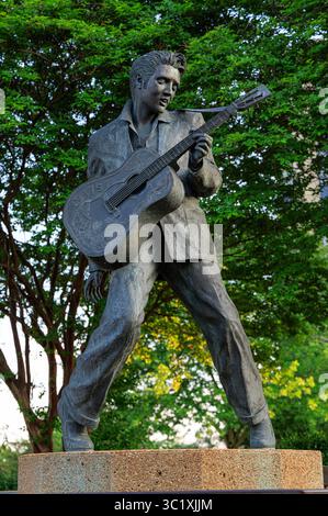 Elvis Presley Statue von Andrea Lugar in der Beale Street, Memphis Tennessee, USA Stockfoto