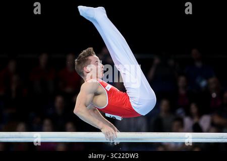 14. April 2019 - Szczecin, Westpommern, Polen - Christian Baumann aus der Schweiz in Aktion während des Apparateballfinals der 8. Europameisterschaft im Kunstturnen (Credit Image: © Mateusz Slodkowski/SOPA Images via ZUMA Wire) Stockfoto