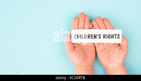 Rechte Des Kindes, Gleichheit, Vielfalt, Gerechtigkeit Und Hoffnung, Einander Respektieren, Toleranz Und Menschliche Beziehungen Stockfoto