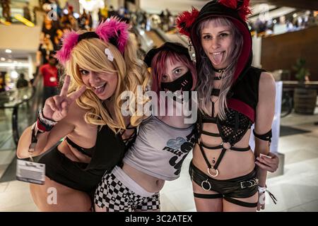 19. Mai 2019 - Rosemont, Illinois, USA - ACEN Soapbox Ravers in der Lobby des Hyatt, bevor es in den Ballsaal geht. (Bild: © Chris Riha/ZUMA Wire) Stockfoto