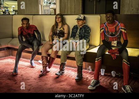 19. Mai 2019 - Rosemont, Illinois, USA - Cosplayer laden sich nach dem ACEN Soapbox Rave in der Hotellobby ab. (Bild: © Chris Riha/ZUMA Wire) Stockfoto