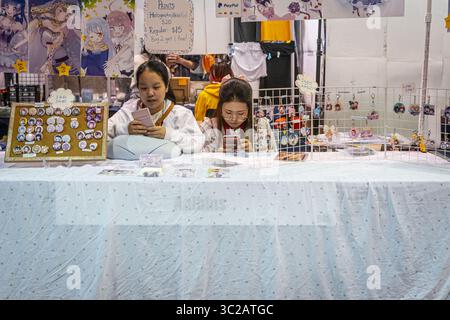 19. Mai 2019 - Rosemont, Illinois, USA - Ein Stand in Artist's Alley, wo Künstler und Kunsthandwerker ihre Drucke und andere geekische Gegenstände verkaufen (Foto: © Chris Riha/ZUMA Wire) Stockfoto