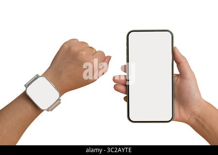 Nahaufnahme einer Person, die ein Smartphone mit leerem Bildschirm hält und eine Smartwatch am Handgelenk trägt. Beide Geräte verfügen über leere Anzeigen. Isoliert, Clippin Stockfoto