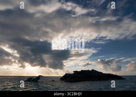 24. Mai 2019: Bahamas: Sonnenuntergang am Strand. Beach Fernandez Bay Village, Cat Island. Bahamas (Kreditbild: © Sergi Reboredo/ZUMA Wire) Stockfoto