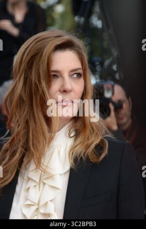 Mai 25, 2019 - Cannes, Frankreich - Cannes, Frankreich - 25. Mai: Chiara Mastroianni besucht die Closing ceremony Screening von ' ' Specials '' während des 72. jährlichen Filmfestspiele von Cannes am 25. Mai 2019 in Cannes, Frankreich. (Bild: © Friedrich InjimbertZUMA Draht) Stockfoto