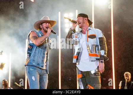 7. Juni 2019 – Nashville, TN, USA – NASHVILLE, TENNESSEE – 06. JUNI: Brian Kelley und Tyler Hubbard von der Florida Georgia Line treten am 1. Tag des CMA Music Festivals 2019 am 06. Juni 2019 in Nashville, Tennessee auf. Foto: Andrew Wendowski für imageSPACE (Foto: © Imagespace via ZUMA Wire) Stockfoto