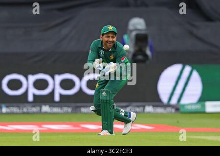 TAUNTON, ENGLAND. 12. JUNI 2019: Sarfraz Ahmed Pakistan Wicketkeeper beim Spiel Australia gegen Pakistan, ICC Cricket World Cup. Am County Ground, Taunton.(Credit Image: &Copy; ESPA Photo Agency/CSM via ZUMA Wire) Stockfoto