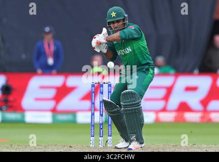 TAUNTON, ENGLAND. 12. JUNI 2019: Sarfraz Ahmed aus Pakistan schlägt beim Cricket World Cup in Australien gegen Pakistan. Am County Ground, Taunton.(Credit Image: &Copy; ESPA Photo Agency/CSM via ZUMA Wire) Stockfoto