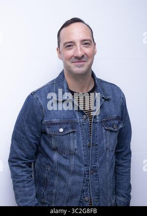 9. Juni 2019 – Orlando, Florida, USA – TONY HALE wirbt für den Film Toy Story 4 in Orlando. Hale ist die Stimme von Forky. (Bild: © Armando Gallo/ZUMA Studio) Stockfoto