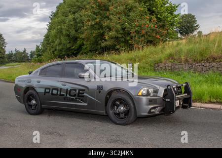 2016 Black Dodge Polizeifahrzeuge im amerikanischen Stil, 2016 Dodge Charger 5,7 l V8 AWD Benzinmotor 5700 ccm, ausgestattet mit robusten Setina Push Bumper aus Aluminium in Flugzeugqualität; auf der Wheels Up North Weekender Vintage Classic und Performance, Sammler und Enthusiasten Motorshow. Kendal, Großbritannien Stockfoto