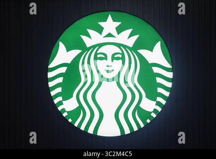 17. Mai 2019 – Hongkong, China – das US-amerikanische Starbucks Coffee-Logo ist in Hongkong zu sehen. (Kreditbild: © Budrul Chukrut/SOPA Bilder via ZUMA Wire) Stockfoto