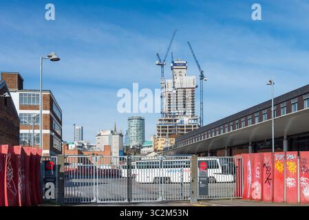 Skyline im Stadtzentrum von Birmingham von Digbeth aus gesehen Stockfoto