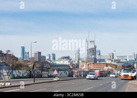 Skyline im Stadtzentrum von Birmingham von Digbeth aus gesehen Stockfoto