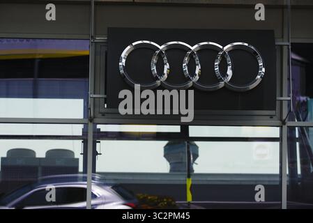 Juli 22, 2019 - Seefeld, Österreich - Audi Logo ist an einem Fahrzeug Showroom gesehen. . Tirol ist eine westliche österreichischen Staates in den Alpen für seine Skigebiete bekannt, Wanderwege und historischen Orten. (Bild: © Omar Marques/SOPA Bilder über ZUMA Draht) Stockfoto