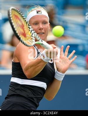 13. August 2019: Kiki Bertens (NED) verliert gegen Venus Williams (USA) mit 6:3, 3:6, 7:6, bei den Western & Southern Open im Lindner Family Tennis Center in Mason, Ohio. ©Leslie Billman/Tennisclix/CSM(Credit Image: &Copy; Leslie Billman/CSM via ZUMA Wire) Stockfoto