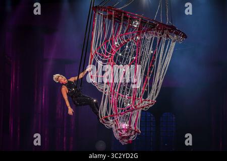 August 18, 2019, Toronto, Ontario, Kanada: Alecia Beth Moore, professionell, bekannt als Rosa (stilisiert als P!nk) eine ausverkaufte Show in Toronto. Im Bild: Rosa (Credit Bild: © Engel Marchini/ZUMA Draht) Stockfoto