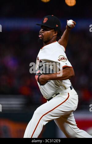 29. August 2019: San Francisco Giants Relief Pitcher Jandel Gustave (74) im Rahmen des MLB-Spiels zwischen den San Diego Padres und den San Francisco Giants im Oracle Park in San Francisco, Kalifornien. Chris Brown/CSM(Kreditbild: &Copy; Chris Brown/CSM via ZUMA Wire) Stockfoto