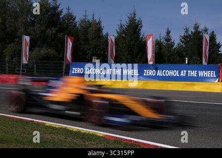 30. August 2019, Spa Francorchamps, Belgien: McLaren-Fahrer CARLOS SAINZ (ESP) in Aktion während des ersten freien Trainings des Formel-1-Grand-Prix in Belgien auf dem SPA Francorchamps-Rennkurs in Belgien (Kreditbild: © Pierre Stevenin/ZUMA Wire) Stockfoto