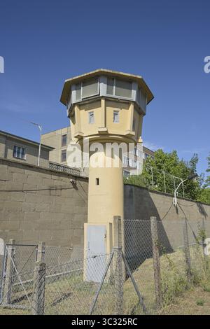 Wachturm, Stasi-Gedenkstätte, Genslerstraße, Hohenschoenhausen, Lichtenberg, Berlin, Deutschland Stockfoto