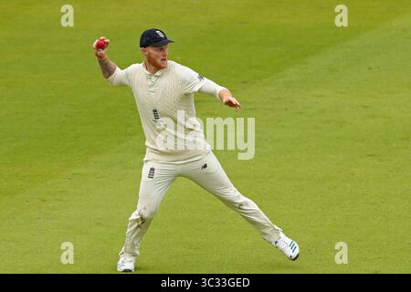 MANCHESTER, ENGLAND. 5. SEPTEMBER 2019: Ben Stokes aus England am zweiten Tag des 4. Specsavers Ashes Test Matches auf dem Old Trafford Cricket Ground, Manchester, England. (Credit Image: &Copy; ESPA Photo Agency/CSM via ZUMA Wire) Stockfoto