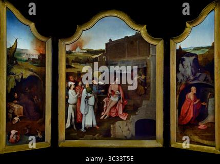 Triptychon von Job von einem Anhänger von Hieronymus Bosch 16. Jahrhundert von Groeningemuseum, Stadtmuseum, Brügge, Belgien, Belgien, das Triptychon ist drei Heiligen gewidmet, die sich trotz der Angriffe und Versuchungen des Teufels völlig von den irdischen Freuden getrennt haben. Das mittlere Bedienfeld zeigt den Test von Job. Das alttestamentliche Buch Hiob erzählt, wie Gott den Teufel herausforderte, Hiobs Geduld zu testen, indem er die schwersten Widrigkeiten erleiden ließ. Stockfoto