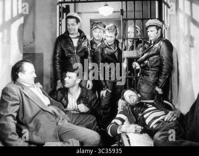 FEBRUAR 2014 - HOLLYWOOD, USA - THE WILD ONE (1953)..MARLON BRANDO; LEE MARVIN, LASLO BENEDEK (DIR)..WDON 013..MARY MURPHY, MARLON BRANDO... (Kreditbild: © Entertainment Pictures/ZUMA Press) Stockfoto