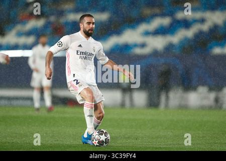 27. April 2021, VALDEBAS, MADRID, SPANIEN: Daniel Carvajal von Real Madrid in Aktion während der UEFA Champions League, Halbfinale Leg zwei, Fußballspiel zwischen Real Madrid und Chelsea FC im Alfredo Di Stefano Stadion am 27. April 2021 in Valdebebas, Madrid, Spanien. (Bild: © Oscar J. Barroso/AFP7 via ZUMA Wire) Stockfoto