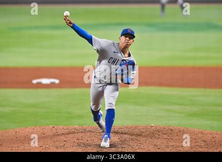 29. April 2021: Der Chicago Cubs Pitcher Adbert Alzolay liefert während des sechsten Inning eines MLB-Spiels gegen die Atlanta Braves im Truist Park in Atlanta, GA, einen Platz. Austin McAfee/CSM(Kreditbild: &Copy; Austin McAfee/CSM via ZUMA Wire) Stockfoto