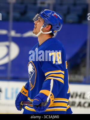 4. Mai 2021: Buffalo Sabres Verteidiger Jacob Bryson (78) während der dritten Spielzeit im NHL-Hockeyspiel zwischen den New York Islanders und Buffalo Sabres im KeyBank Center in Buffalo, N.Y. (Nicholas T. LoVerde/Cal Sport Media) (Credit Image: &Copy; Nicholas T. Loverde/CSM via ZUMA Wire) Stockfoto