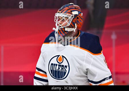 10. Mai 2021: Sehen Sie sich den Edmonton Oilers-Torwart Mikko Koskinen (19) beim warm-up an, bevor die Edmonton Oilers gegen das Montreal Canadiens Spiel im Bell Centre in Montreal, Quebec, antreten. David Kirouac/CSM(Credit Image: &Copy; David Kirouac/CSM via ZUMA Wire) Stockfoto