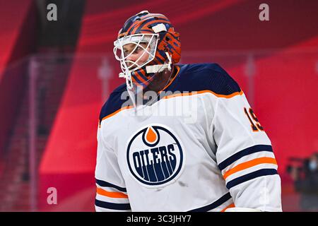 10. Mai 2021: Sehen Sie sich den Edmonton Oilers-Torwart Mikko Koskinen (19) beim warm-up an, bevor die Edmonton Oilers gegen das Montreal Canadiens Spiel im Bell Centre in Montreal, Quebec, antreten. David Kirouac/CSM(Credit Image: &Copy; David Kirouac/CSM via ZUMA Wire) Stockfoto