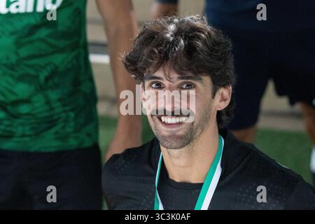 Caxias, Lissabon, Portugal. Juli 2025. Sporting Forward aus Portugal FRANCISCO TRINCAO (17) am Ende des Spiels für die Trofeu 5 Violinos zwischen Sporting und Villarreal im Estadio Nacional (Credit Image: © Alexandre de Sousa/ZUMA Press Wire) NUR REDAKTIONELLE VERWENDUNG! Nicht für kommerzielle ZWECKE! Stockfoto
