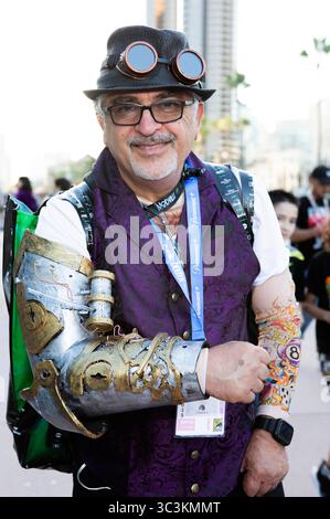 Cosplayer - Impressionen von der San Diego Comic-Con International 2025. Sandiego, 25.07.2025 *** Cosplayer Impressions from the San Diego Comic Con International 2025 SanDiego, 25 07 2025 Foto:XC.xVanxWagonerx/xFuturexImagex sdcc 5935 Stockfoto