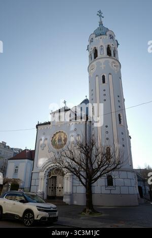 Bratislava Slowakei Schlösser Stadt Break Kirchen die Blaue Kirche St. Elisabeth Stockfoto