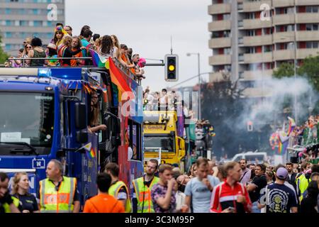Berliner Christopher Street Day. Berlin, 26.07.2025. Berlin Deutschland *** Berlin Christopher Street Day Berlin, 26 07 2025 Berlin Deutschland Copyright: Stockfoto