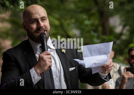 Glasgow, Schottland, 26. Juli 2025. märz der UK Independence Party (UKIP) „Mass-Deportations Now“, mit Anführer Nick Tenconi, in Glasgow, Schottland, am 26. Juli 2025. Foto: Alamy Live News. Stockfoto