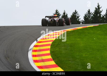 SPA FRANCORCHAMPS, BELGIEN. JULI 2025. MAX VERSTAPPEN VON ORACLE RED BULL RACING WÄHREND DER QUALIFIKATION. AHMAD AL SHEHAB/ALAMY LIVE NEWS. Stockfoto