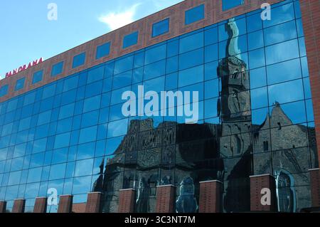 WROCLAW  POLEN Juni 24,2005 Mercure Hotel Bulding . (Foto: Francis Dean/Dean Pictures) Stockfoto