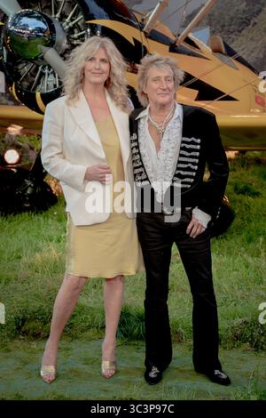 London, Großbritannien. Mai 2025. Penny Lancaster und Rod Stewart nehmen an der Weltpremiere von „Mission: Impossible - The Final Reckoning“ Teil Stockfoto