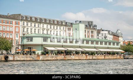 Das Soho House Copenhagen verbindet Art déco-Charme mit Eleganz am Wasser, ein pulsierendes Drehkreuz für Restaurants und Designliebhaber – Kopenhagen, 17. Juli 2025, 2025 Stockfoto