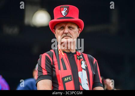 Harrison, Usa. Juli 2025. East Rutherford, NJ, USA, 26. Juli 2025: AFC Bournemouth Fan während des Spiels der Premier League Summer Series zwischen AFC Bournemouth und Everton FC im MetLife Stadium in East Rutherford, NJ, USA (NUR REDAKTIONELLE VERWENDUNG). (Rebekah Wynkoop/SPP) Credit: SPP Sport Press Photo. /Alamy Live News Stockfoto