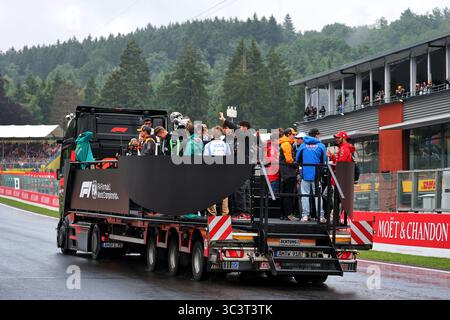 Spa Francorchamps, Belgien. Juli 2025. Fahrerparade. 27.07.2025. Formel-1-Weltmeisterschaft, Rd 13, Grand Prix Von Belgien, Spa Francorchamps, Belgien, Wettkampftag. Quelle: James Moy/Alamy Live News Stockfoto