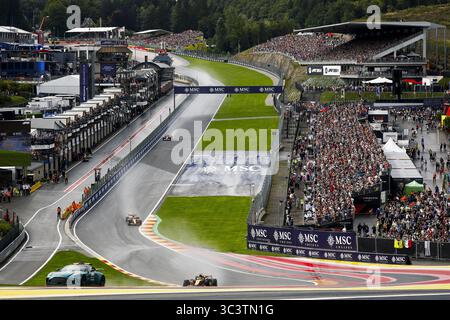 Spa Francorchamps, Belgien. Juli 2025. SPA - das Sicherheitsauto auf der Spa-Francorchamps-Strecke zu Beginn des Großen Preises von Belgien. ANP SEM VAN DER WAL Credit: ANP/Alamy Live News Stockfoto
