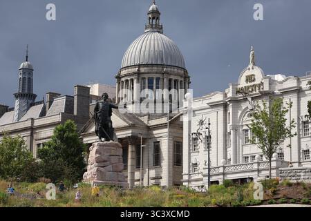 Aberdeen Scotland 27. Juli 2025 der Blick auf die William Wallace Statue in den Union Terrace Gardens Stockfoto