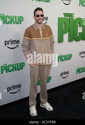 Los Angeles, USA. Juli 2025. LOS ANGELES, USA. 27. Juli 2025: Pete Davidson bei der Premiere von The Pickup im Regal LA Live. Bildnachweis: Paul Smith/Alamy Live News Stockfoto