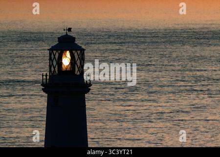 Leuchtturm South Stack auf der Isle of Anglesey an der Küste von Nordwales Stockfoto