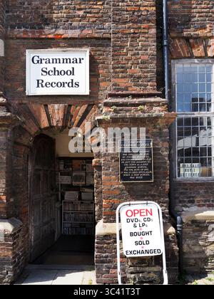 Grammar School Records im Old Rye Grammar School Gebäude an der High Street in Rye East Sussex England Stockfoto
