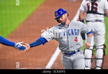 29. April 2021: Der Infield-Spieler Eric Sogard der Chicago Cubs trifft im siebten Inning eines MLB-Spiels gegen die Atlanta Braves im Truist Park in Atlanta, GA. Austin McAfee/CSM(Kreditbild: &Copy; Austin McAfee/CSM via ZUMA Wire) Stockfoto