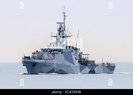 HMS Trent (P224), ein Offshore-Patrouillenschiff der Batch 2 River-Klasse (OPV), das von der Royal Navy (RN) betrieben wird. Stockfoto